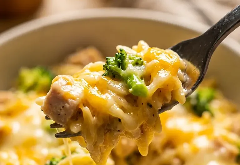 Pinterest pin for Cheesy Chicken Broccoli Orzo recipe