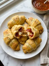 Pepperoni Cream Cheese Crescent Rolls
