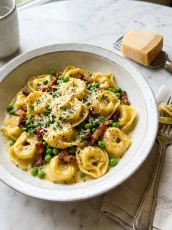 30-Minute Creamy Tortellini Carbonara