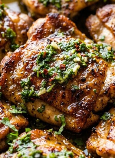 Chimichurri Chicken Thighs: Best 25-Minute Crispy Juicy Dinner
