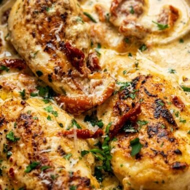 Crock Pot Marry Me Chicken (5-Ingredient Creamy Dream)